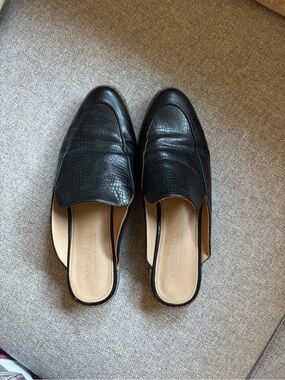 Michael Shannon Black Croc-Embossed Leather Backless Loafers
